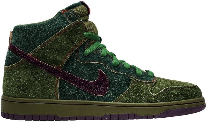 Nike SB Dunk High — Skunk 420