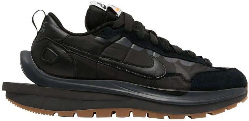 Nike Vaporwaffle — sacai Black Gum
