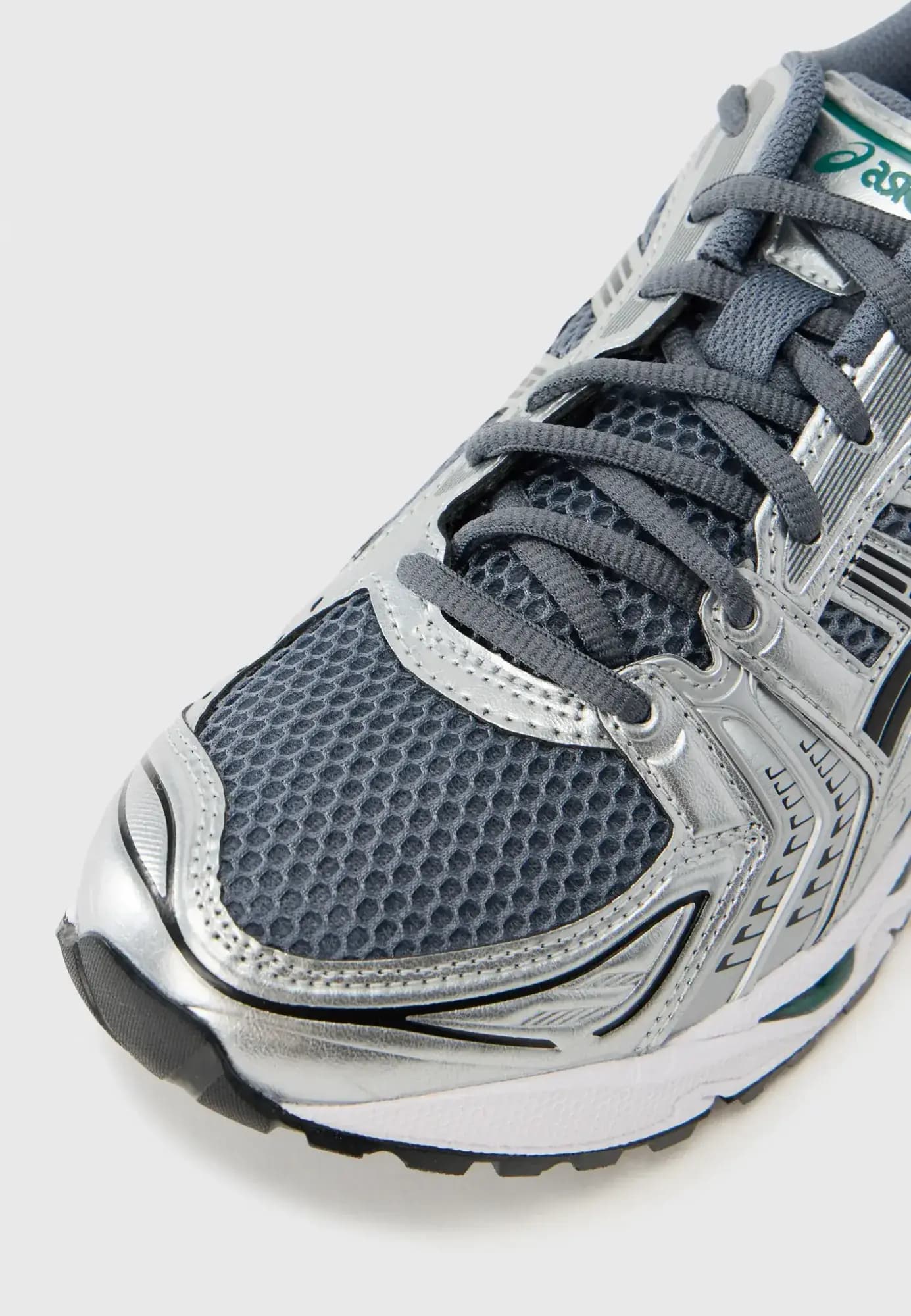 Asics — Produktbild