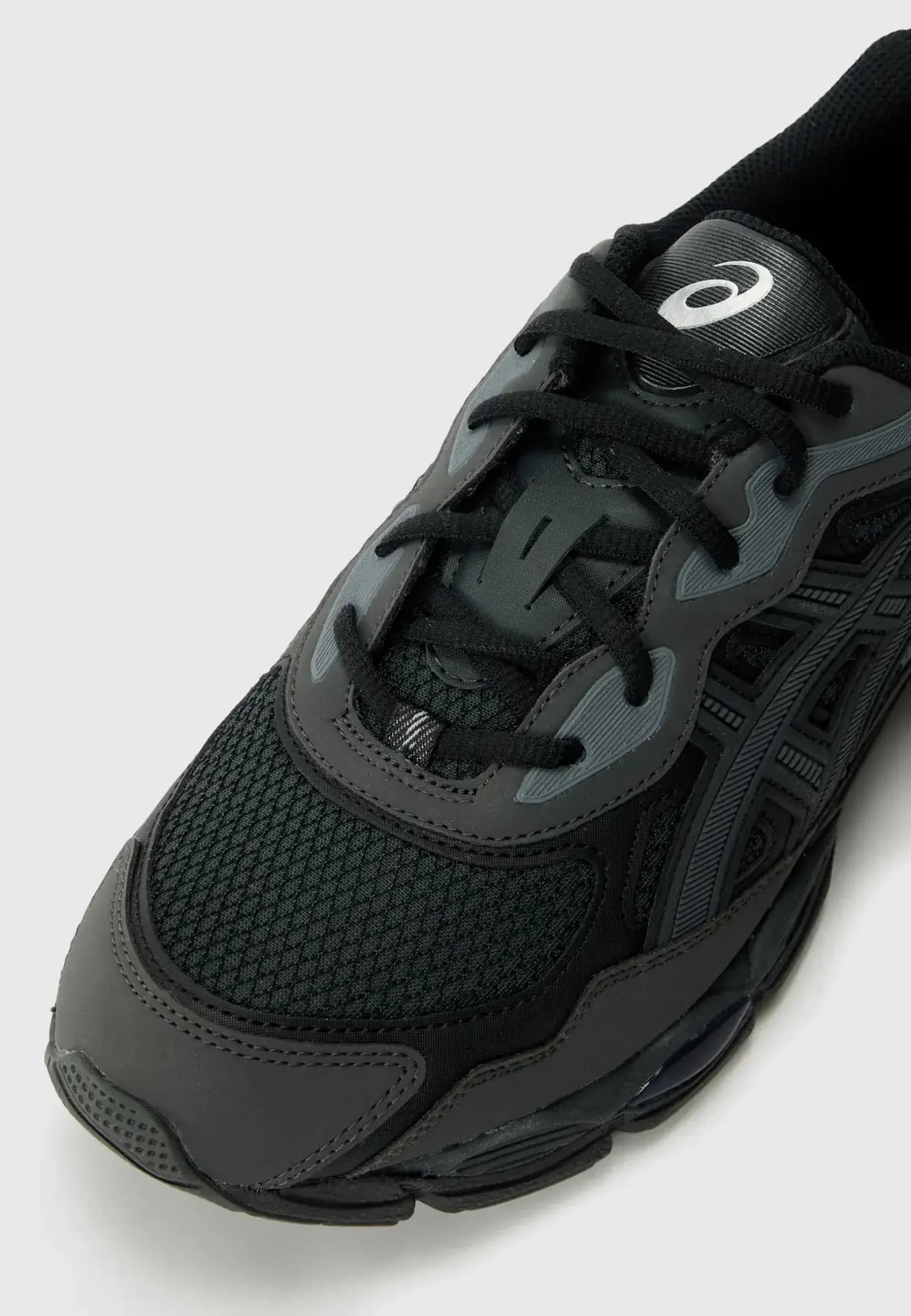 Asics — Produktbild