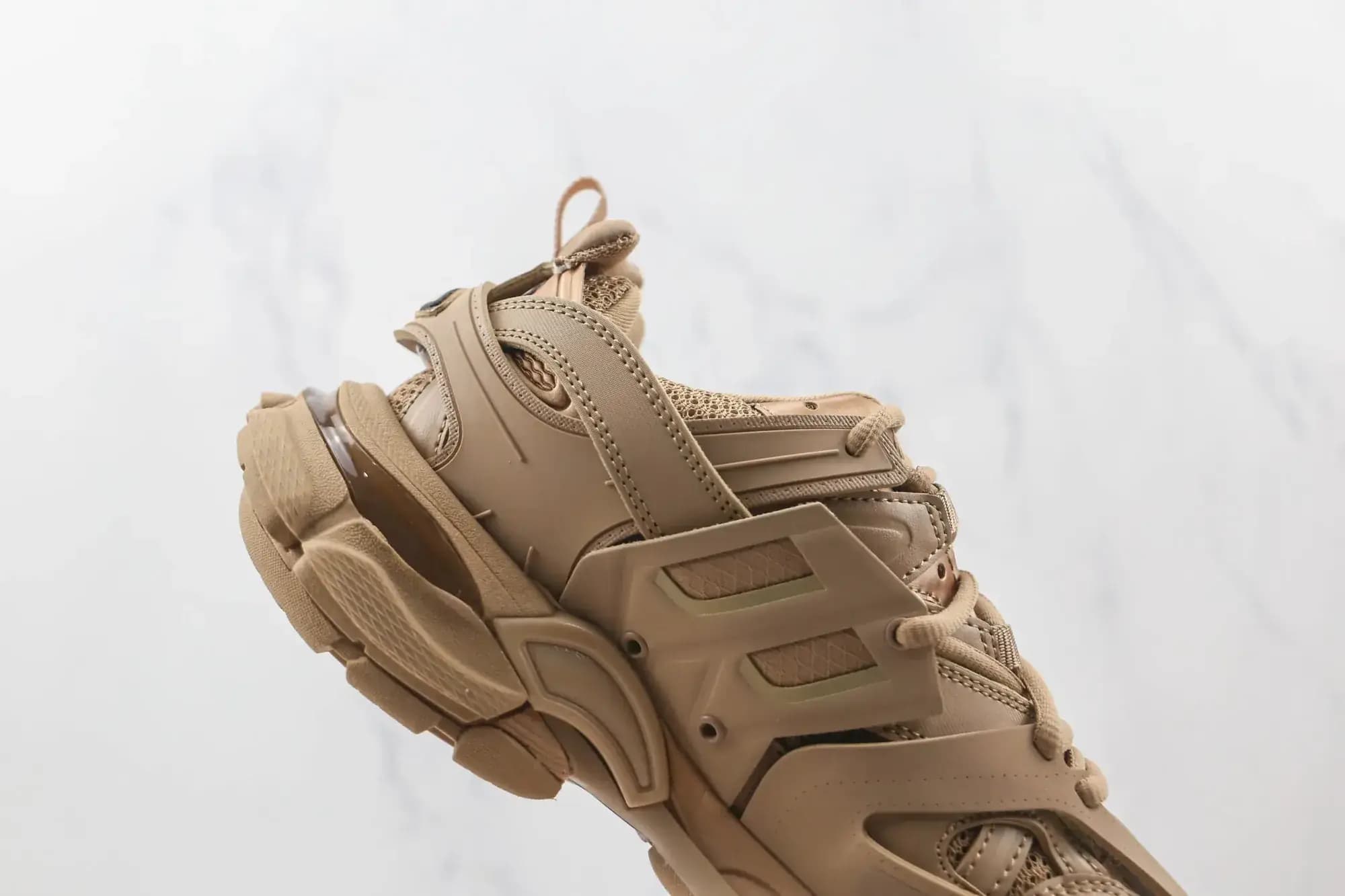 Balenciaga — Produktbild