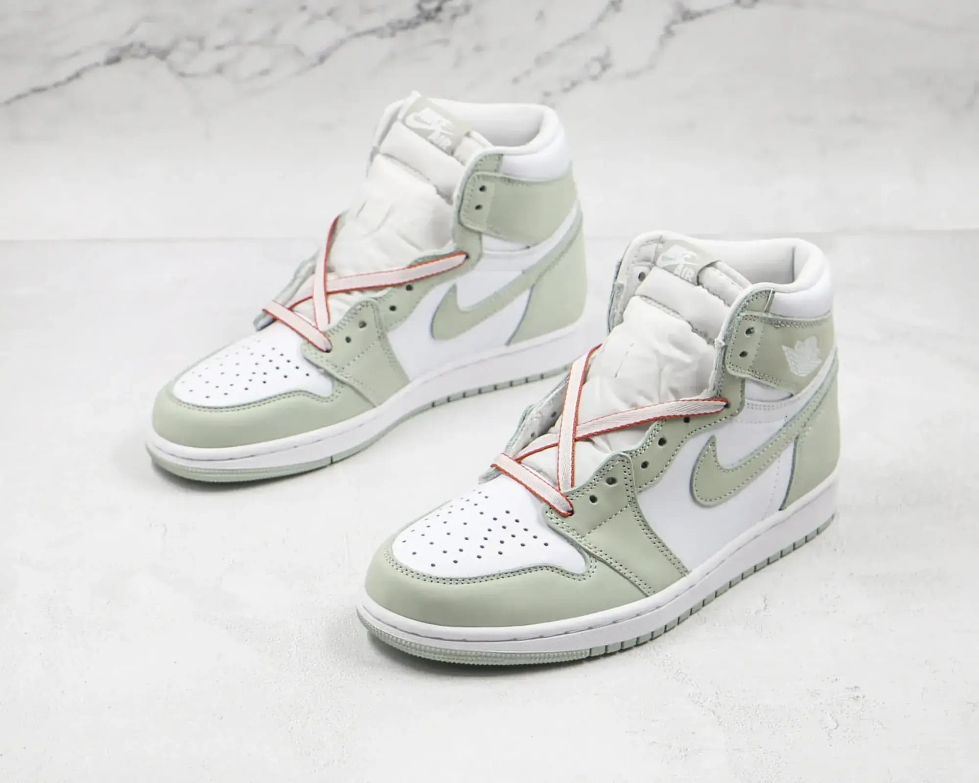 Jordan Nike Air Jordan 1 High OG Seafoam