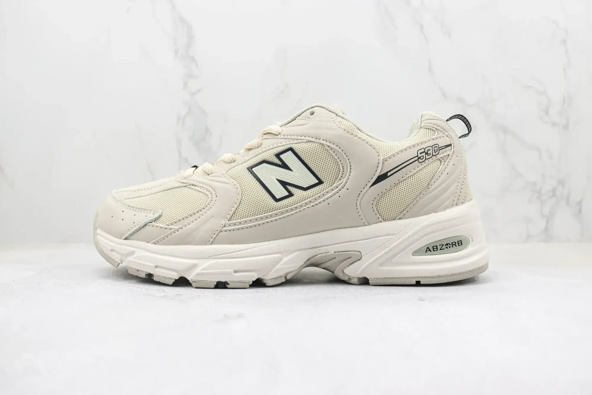New Balance 530