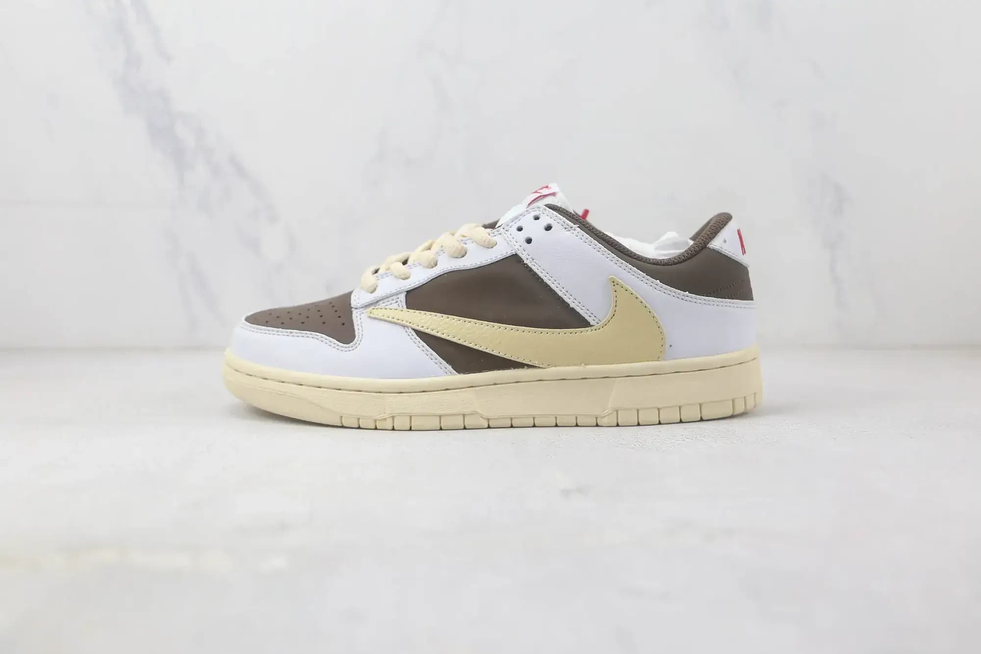 Nike SB Dunk Low Pro Blown — White