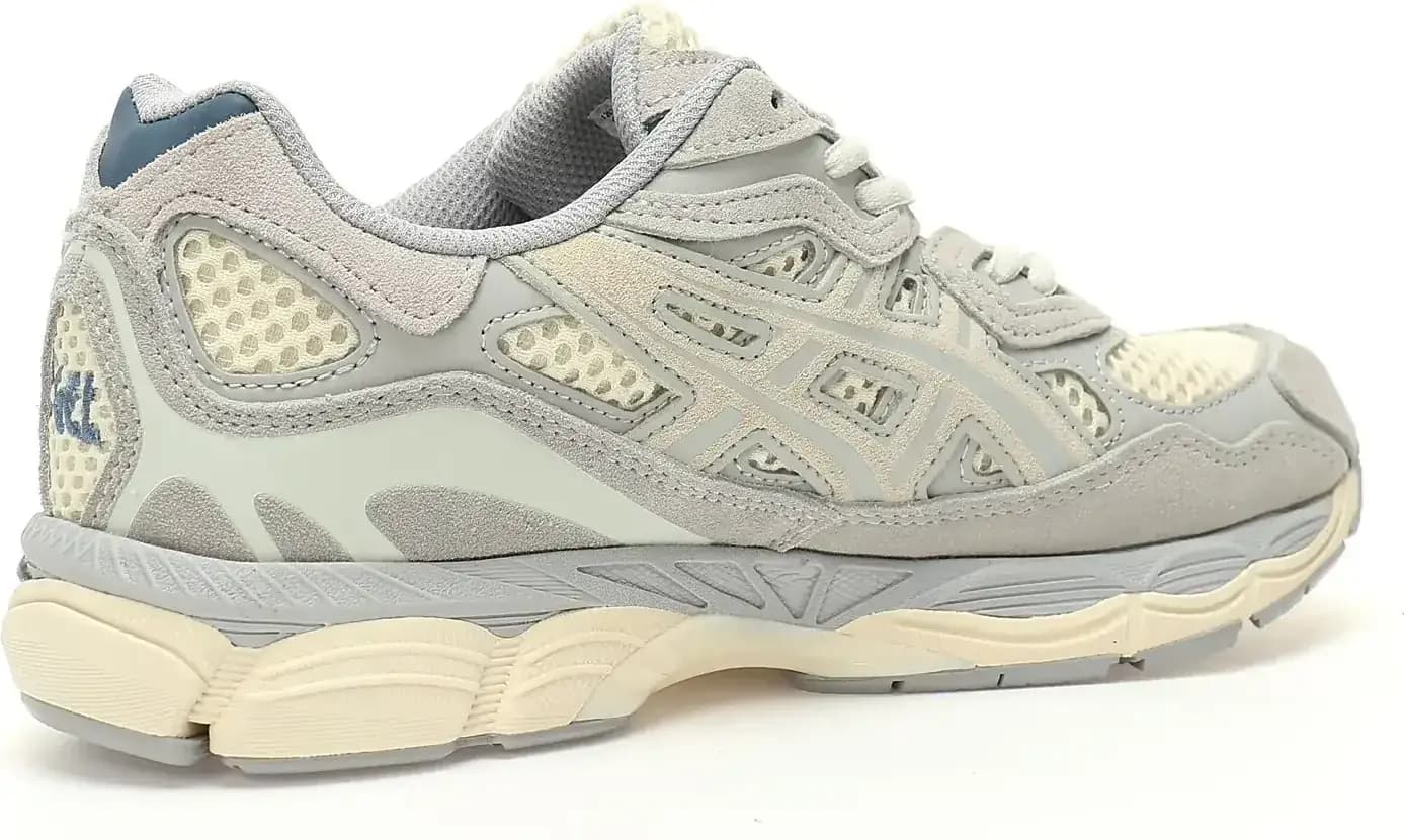 Asics — Produktbild