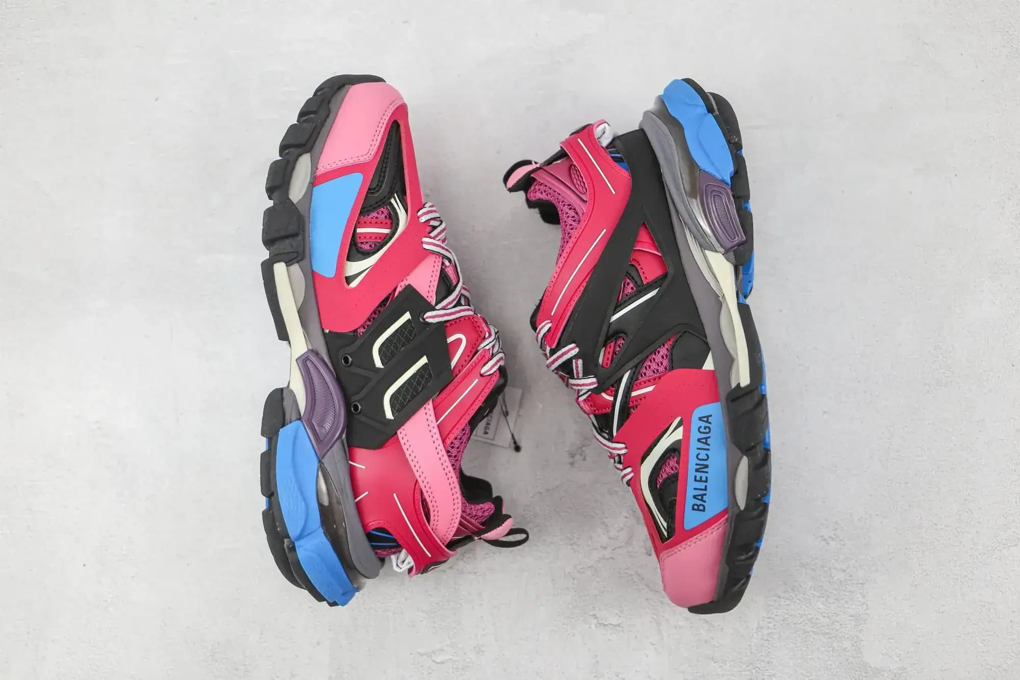 Balenciaga — Produktbild