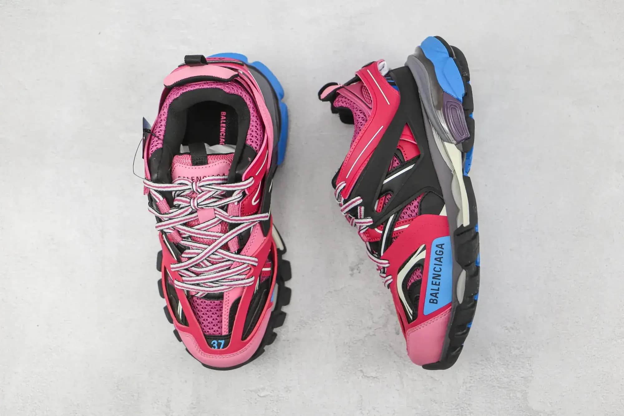Balenciaga — Produktbild
