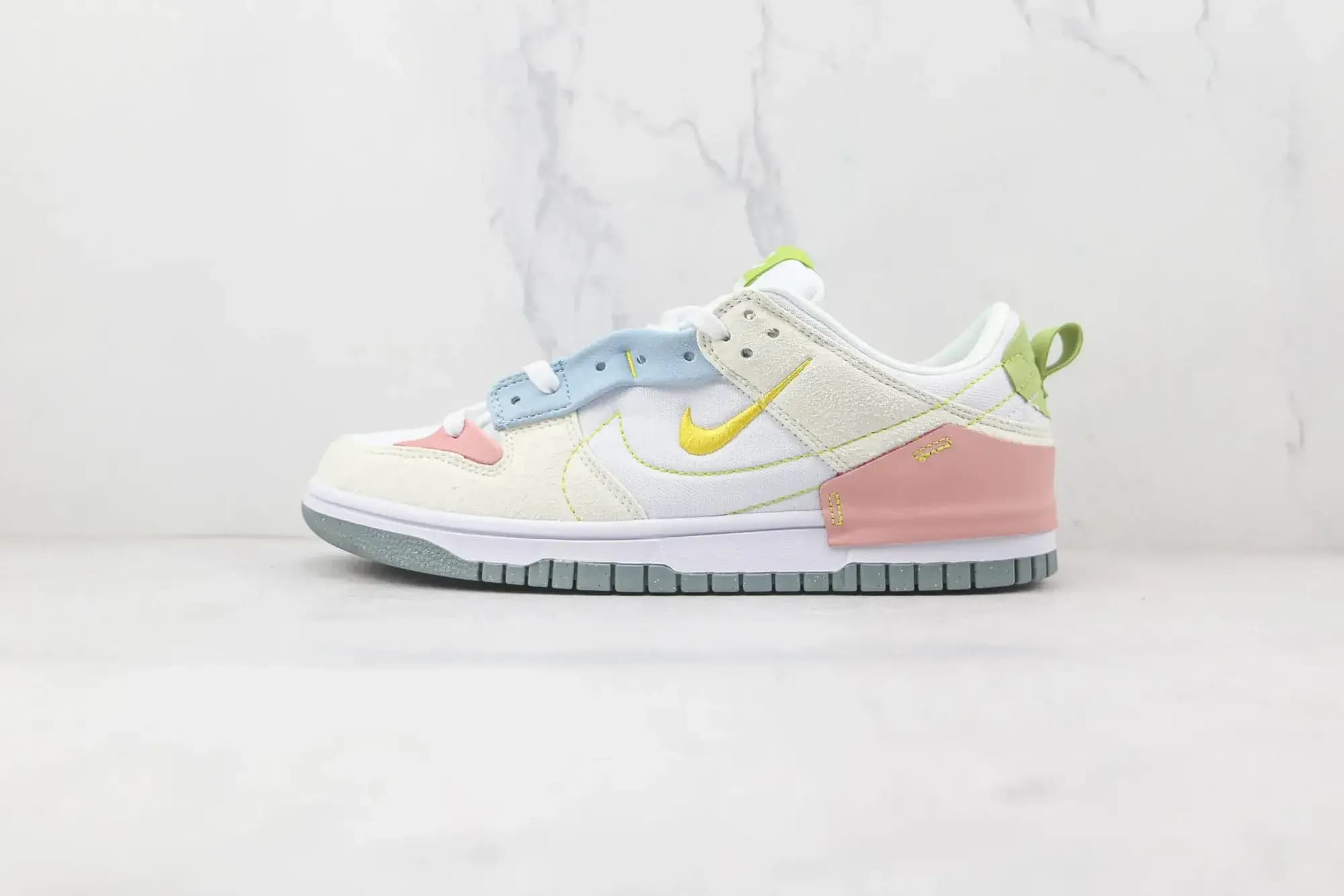 Nike SB Dunk Low Color splicing