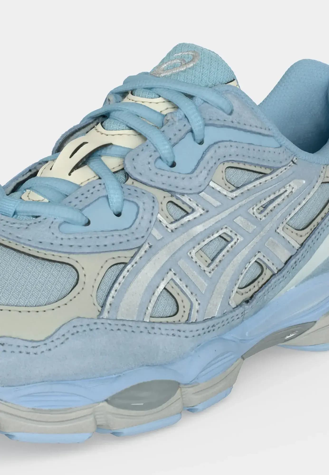 Asics — Produktbild