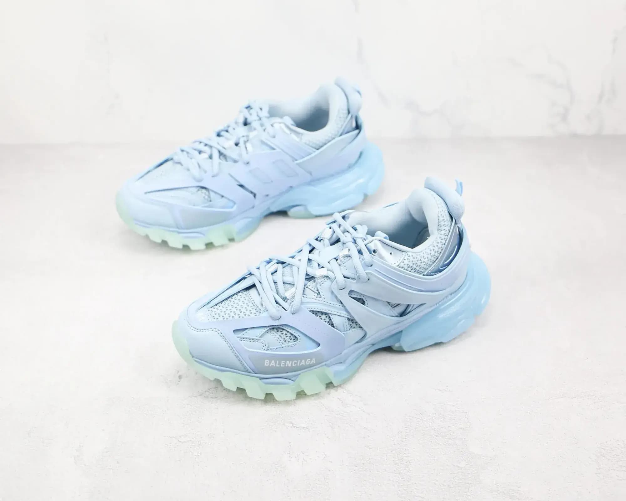 Balenciaga — Produktbild