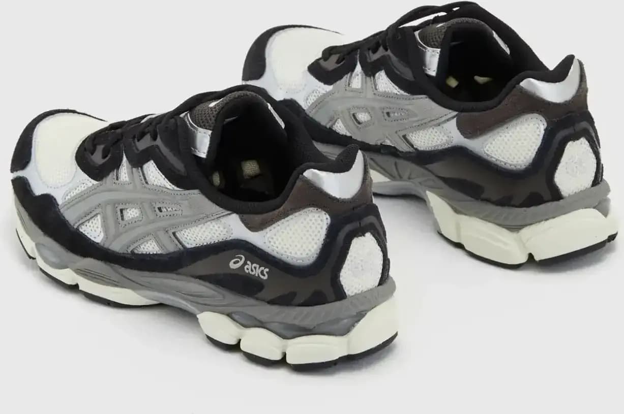 Asics — Produktbild