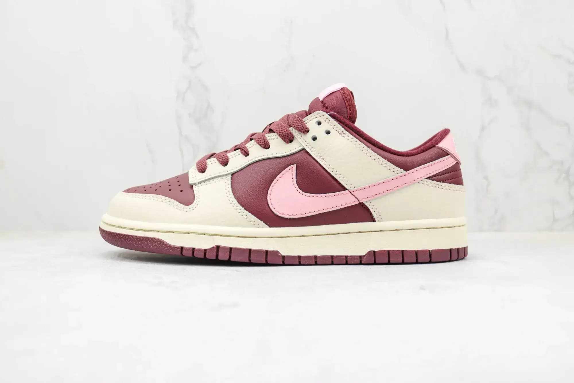 Nike Dunk Low Retro PRM Valentine s Day