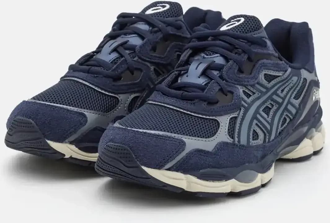 Asics — Produktbild