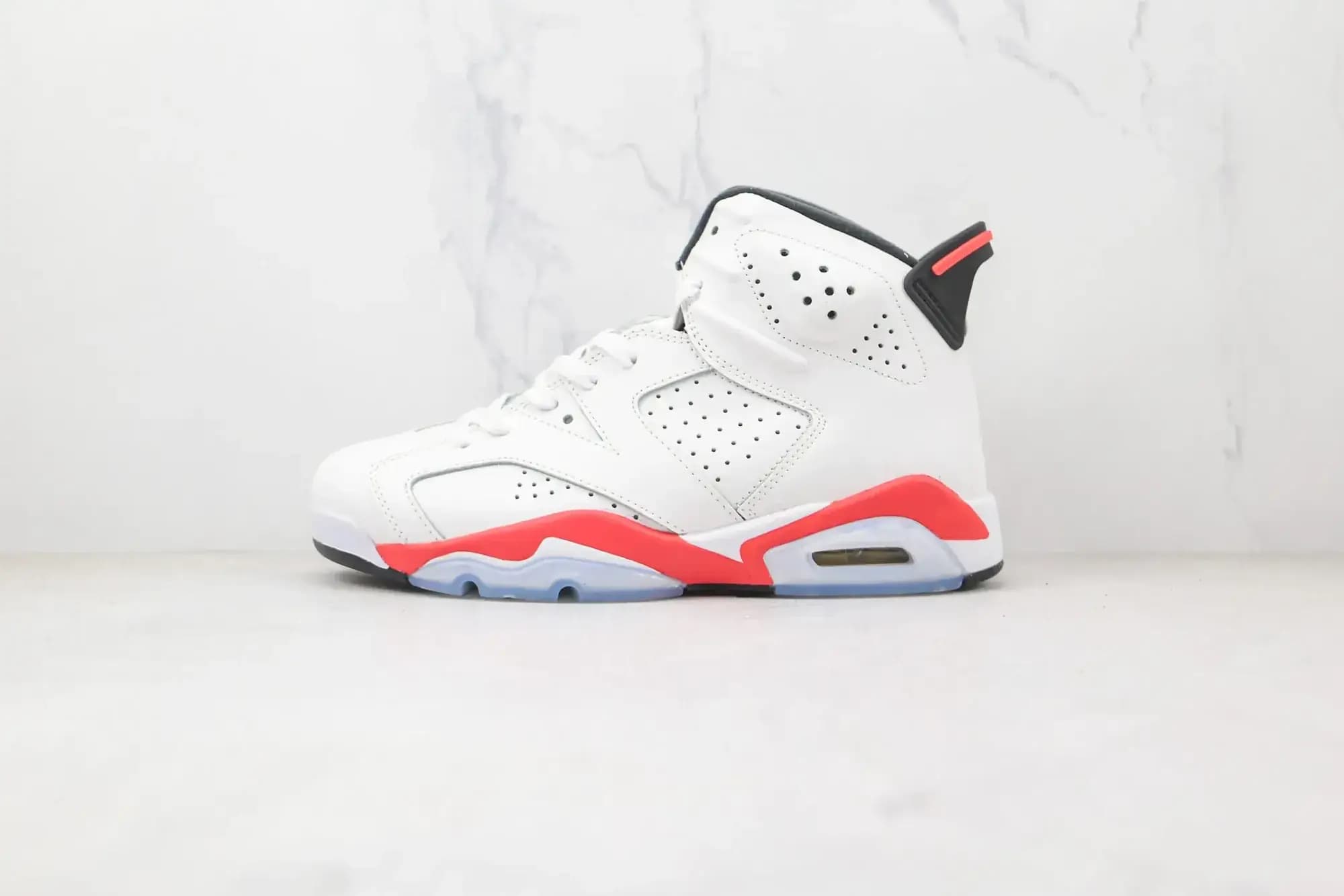 Jordan NIKE AIR JORDAN 6 — White infrared