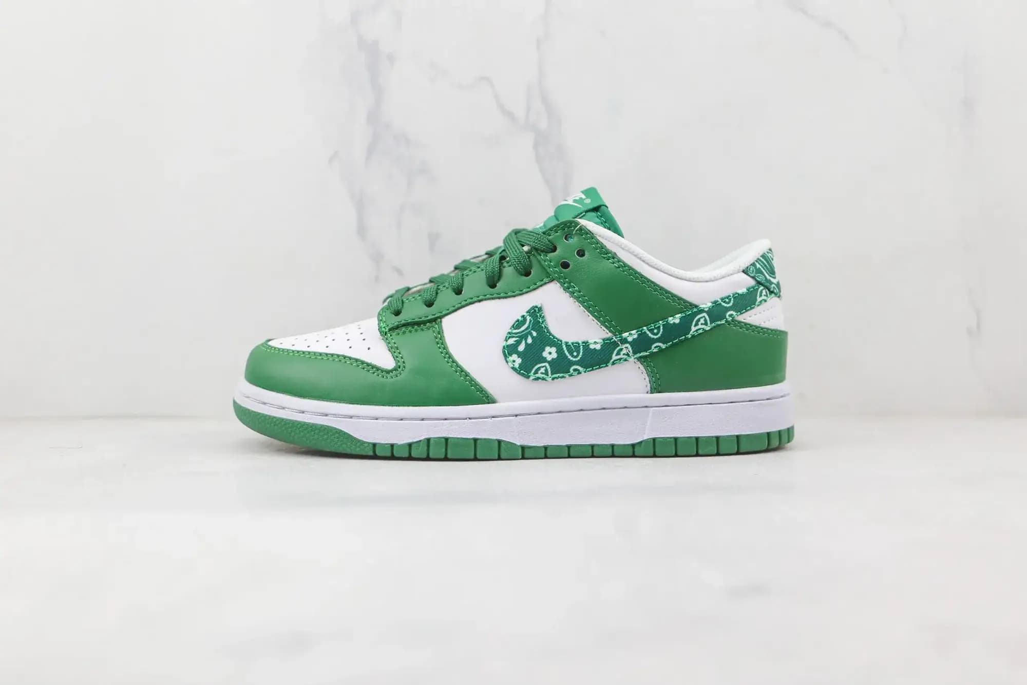 Nike SB Dunk Low ESS — Green Paisley