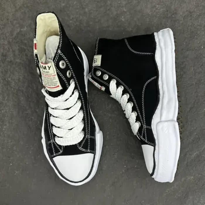 Mihara Yasuhiro Aison Mihara Yasuhiro MMY High Sneaker Core — Black