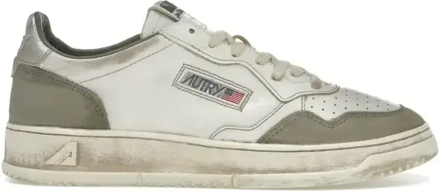 Autry Medalist Low Super Vintage — White Silver Lizard