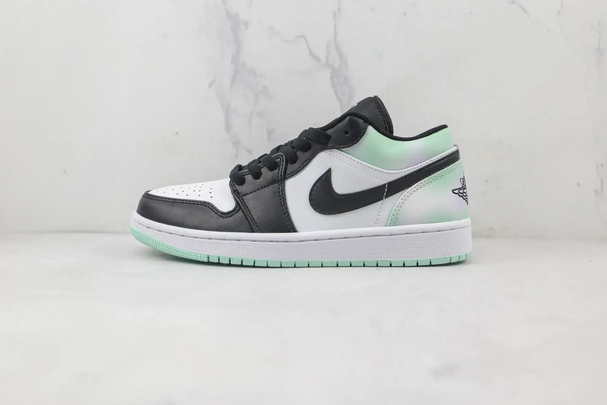 Jordan Nike Air Jordan 1 Low Supernova