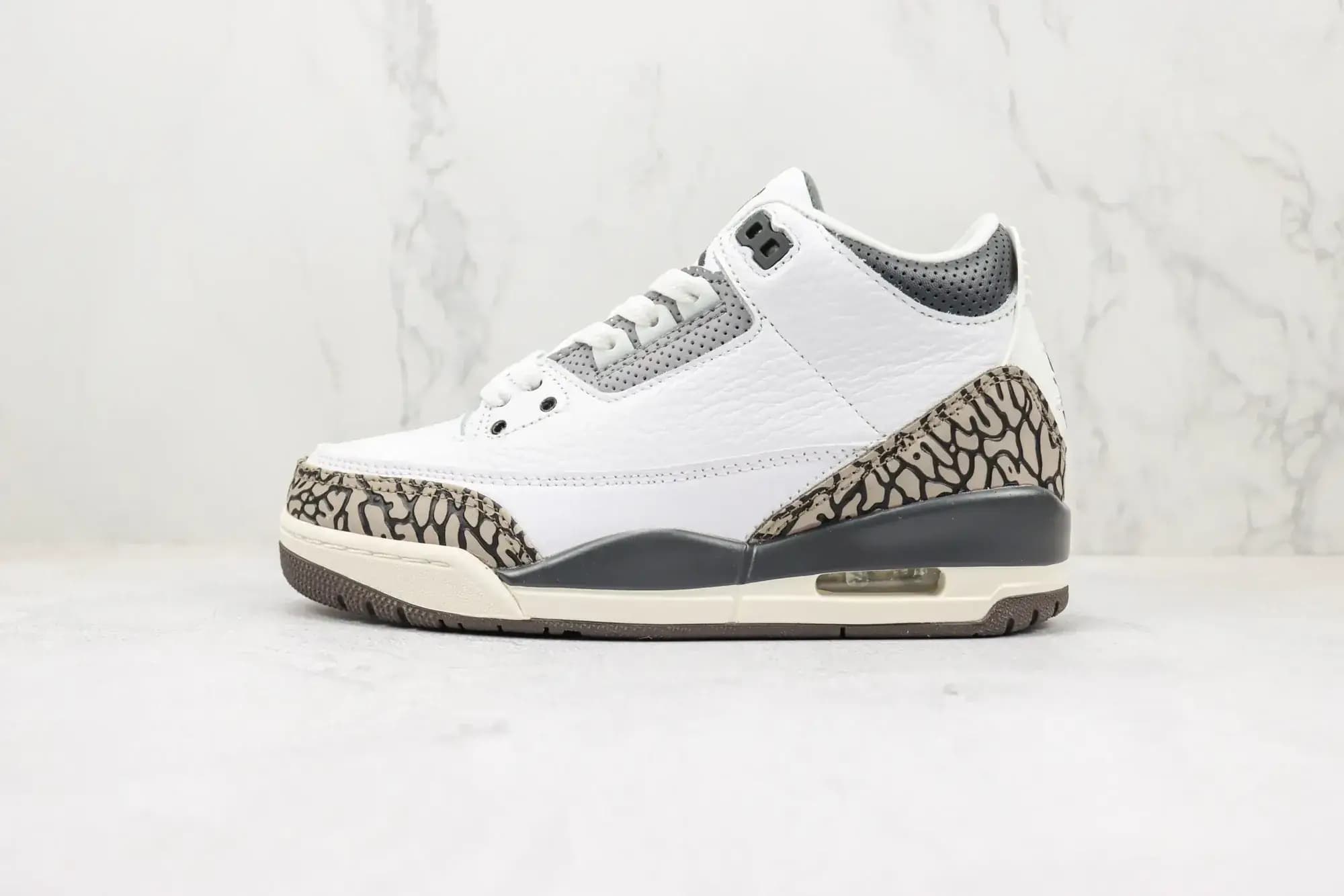 Jordan 3 Retro Varsity — Royal Cement