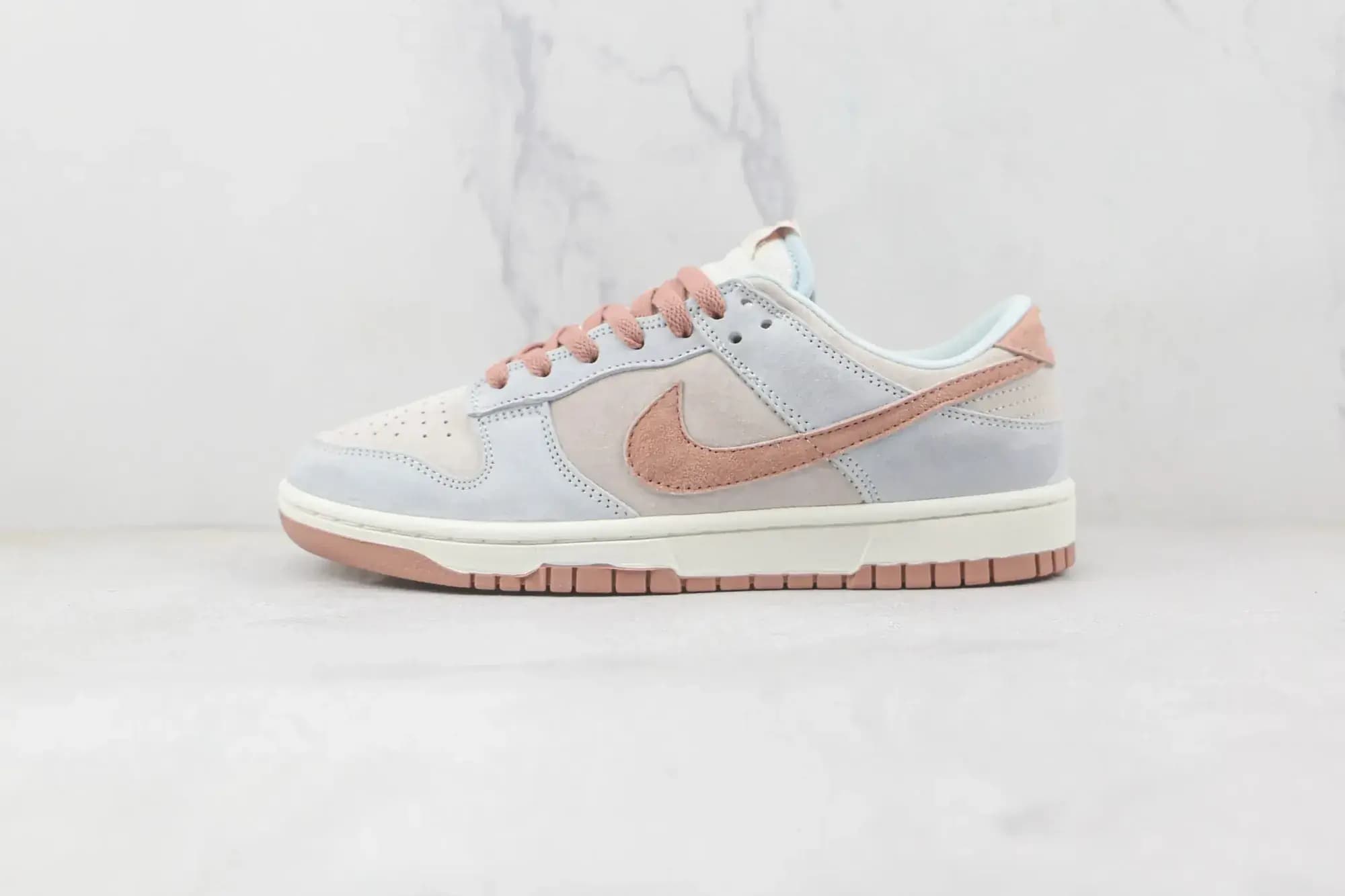 Nike Dunk Low Fossil — Rose