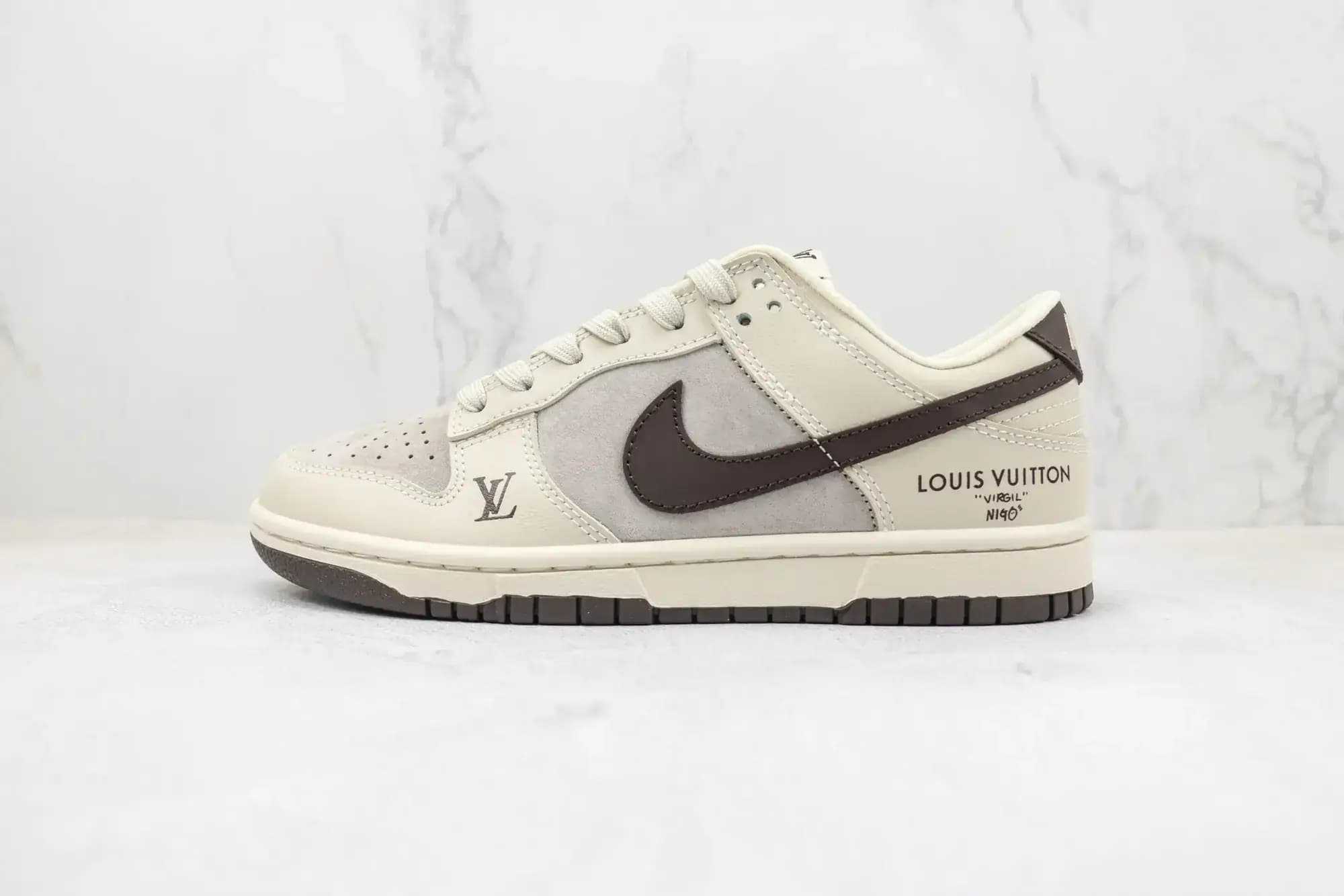 Louis Vuitton Nike SB Dunk Low LV — Grey