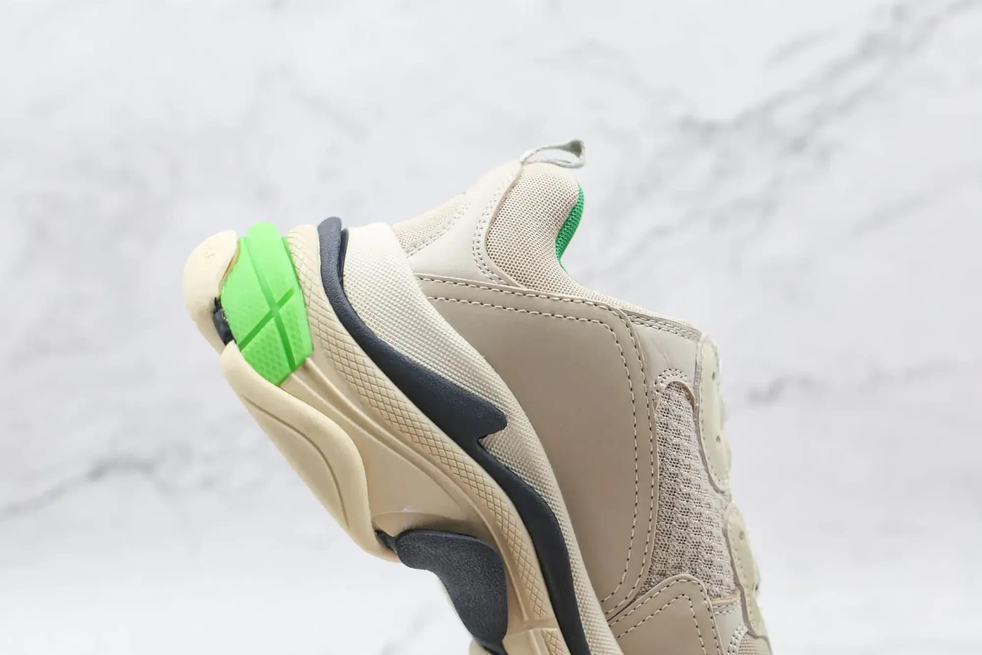 Balenciaga — Produktbild