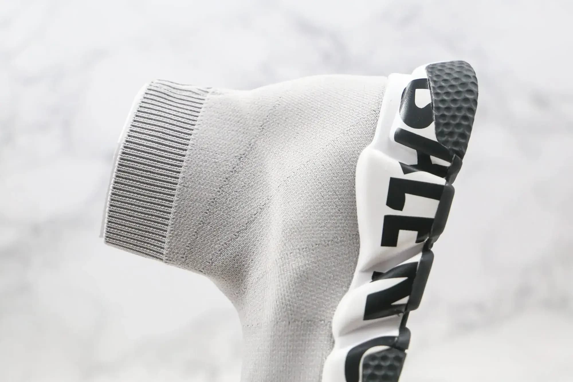 Balenciaga — Produktbild