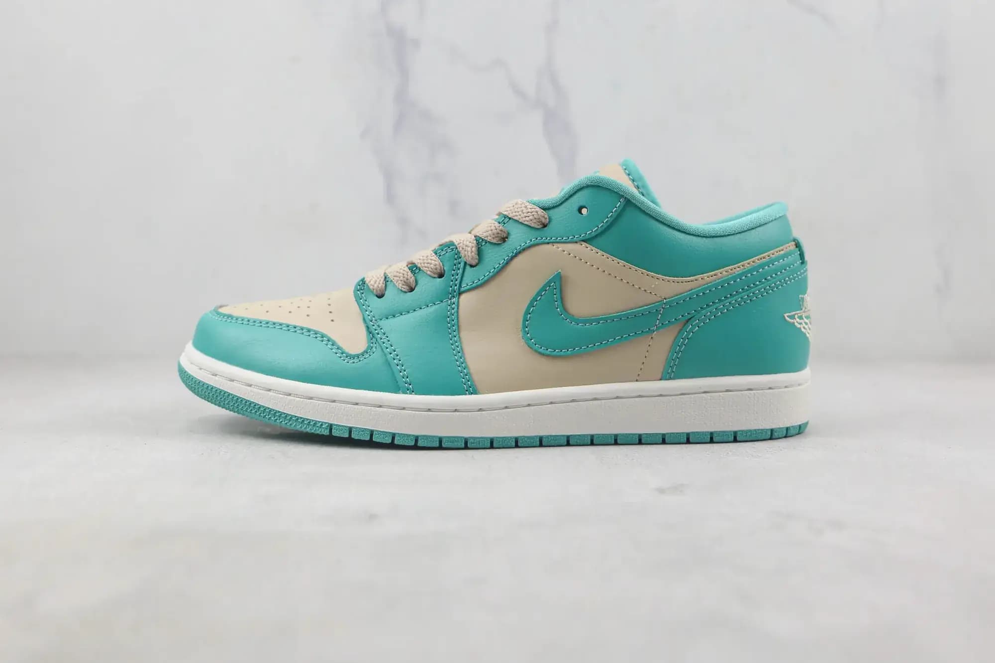 Jordan Nike Air Jordan 1 Low Tropical — Teal