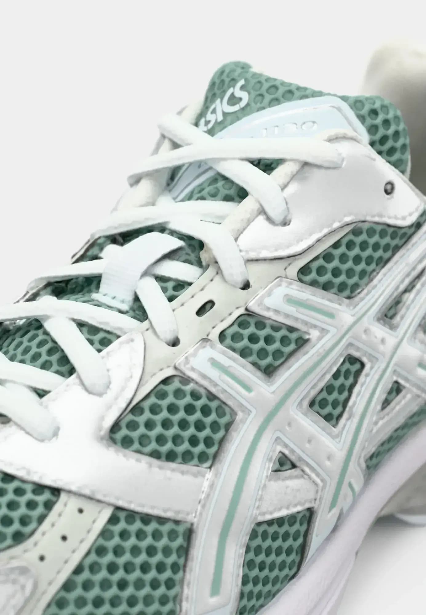 Asics — Produktbild