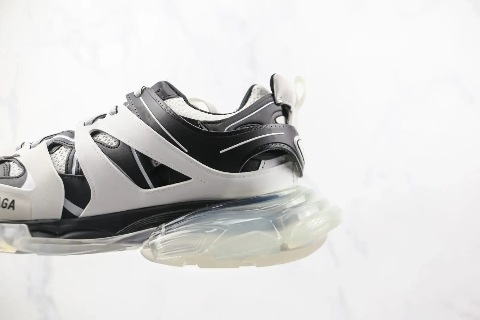 Balenciaga — Produktbild
