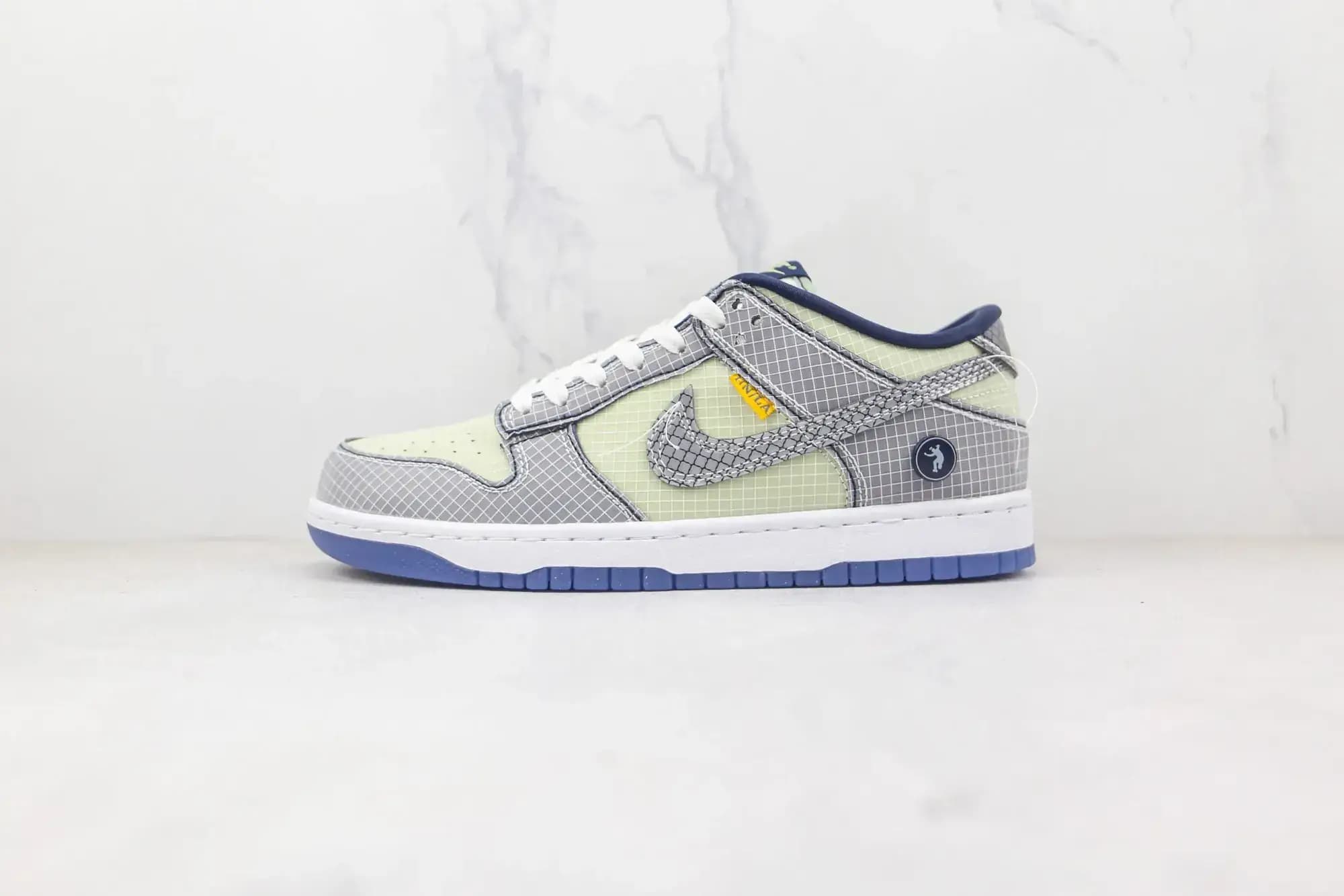 Nike SB Dunk Low Grid — white blue