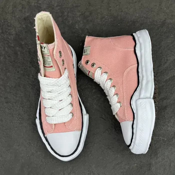 Mihara Yasuhiro Aison Mihara Yasuhiro MMY High Sneaker — Pink