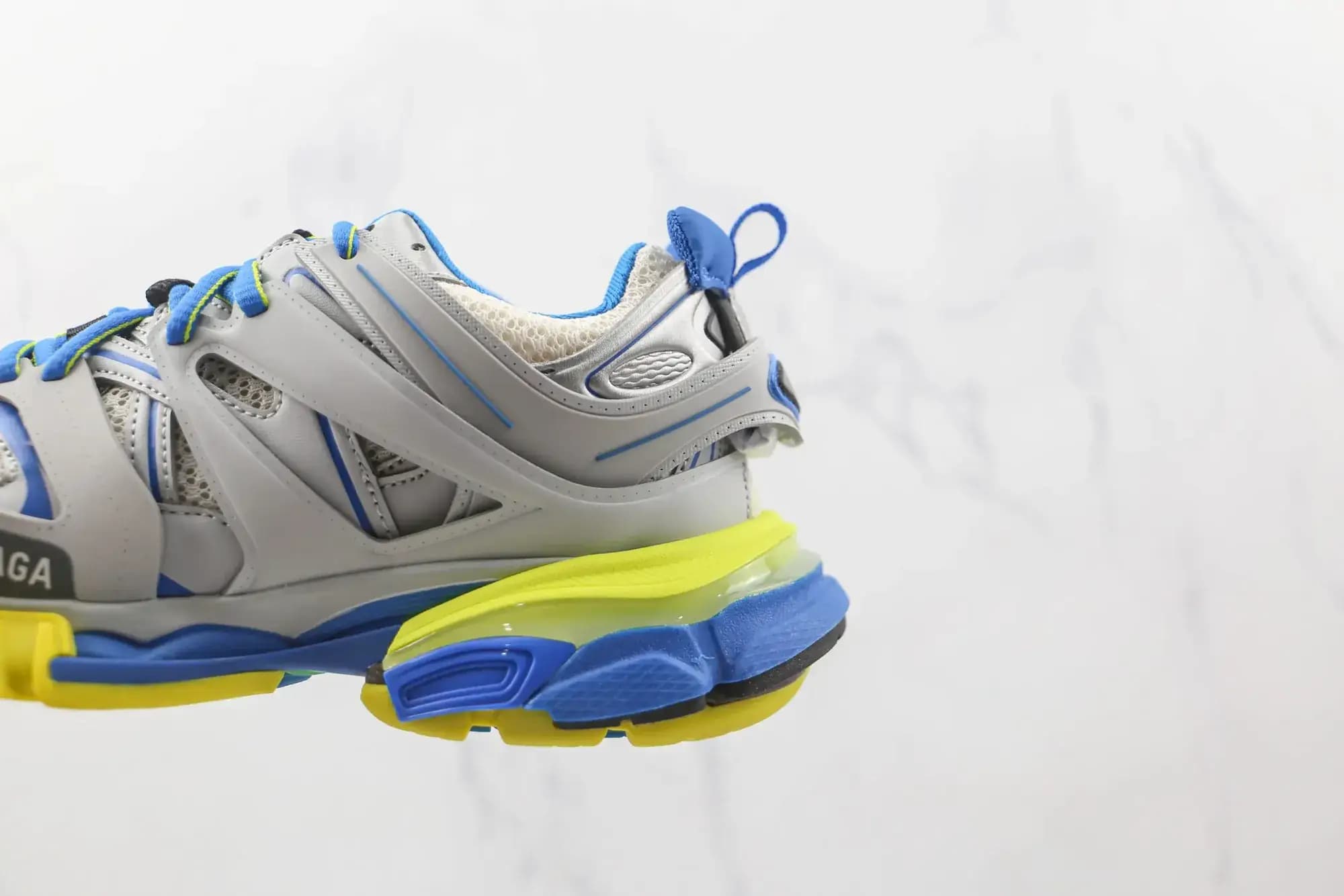 Balenciaga — Produktbild