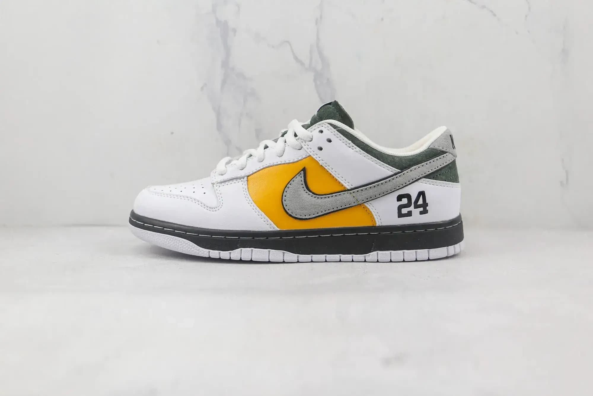 Nike DUNK LOW — White KOBE 8 24