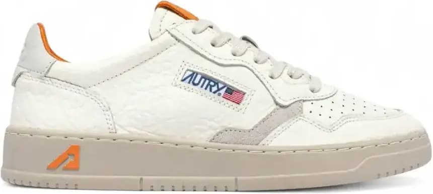 Autry Medalist Low Marshmallow Leather Fanta — Orange