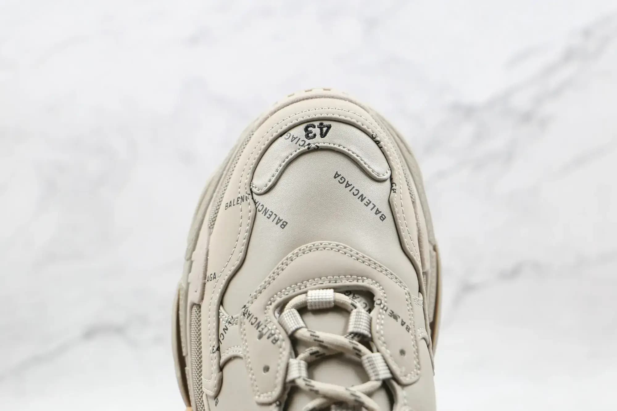 Balenciaga — Produktbild