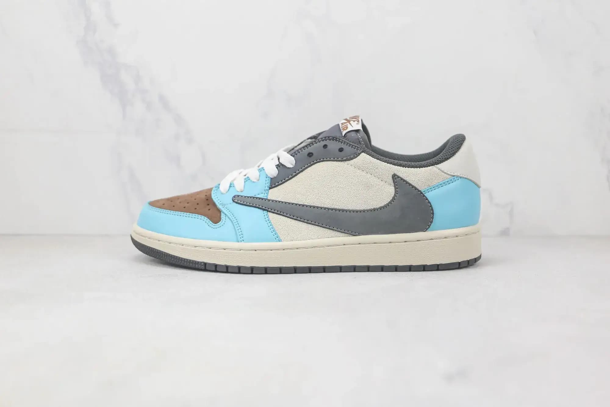 Jordan Nike Air Jordan 1 Low OG Travis Scott — Blue