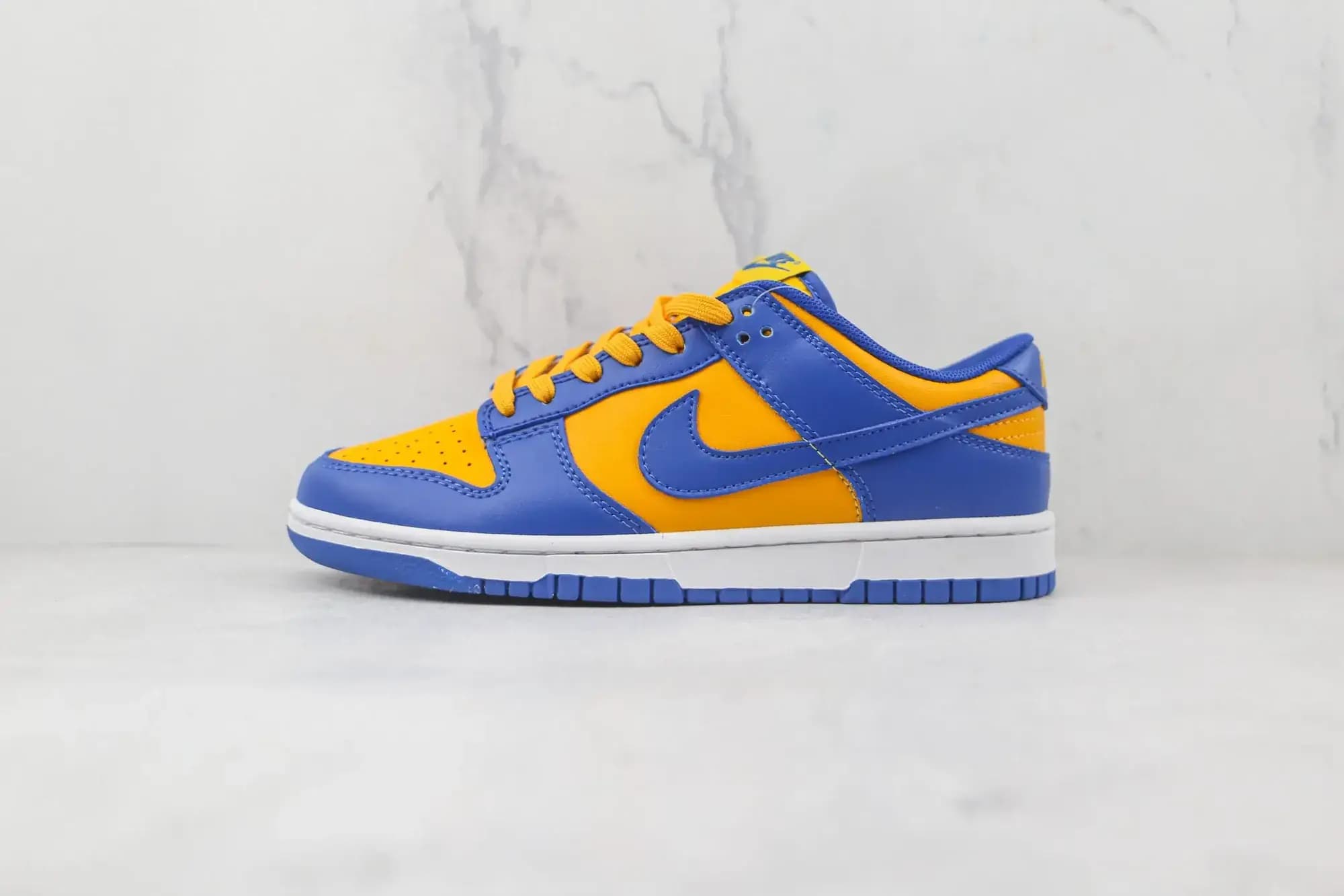 Nike SB Dunk Low — Yellow splicing