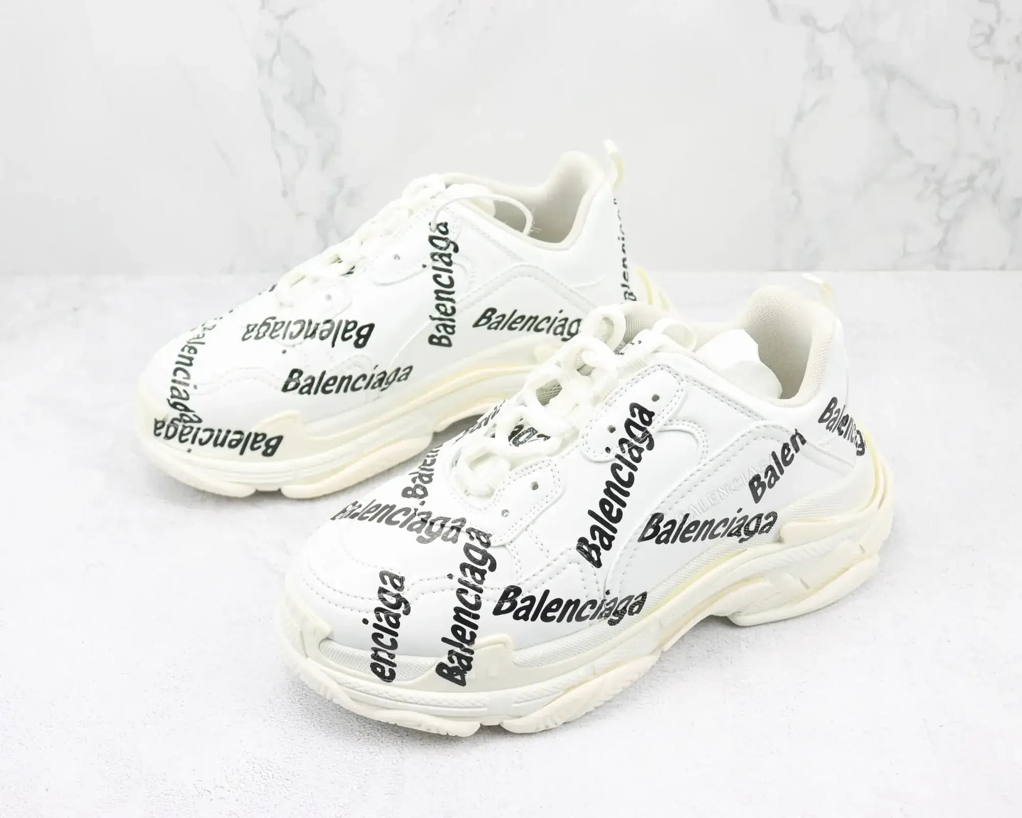 Balenciaga — Produktbild