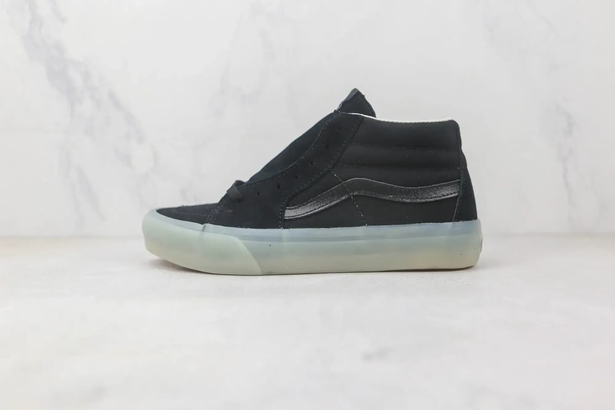 Vans SK8-Mid — Black