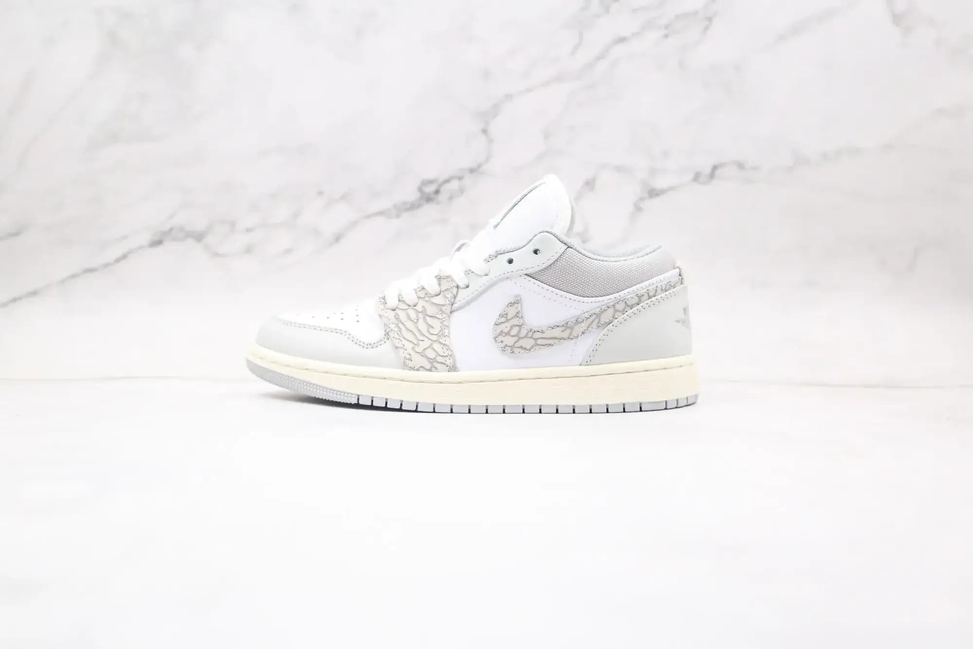 Jordan NIKE Air Jordan 1 Low PRM Elephant Print