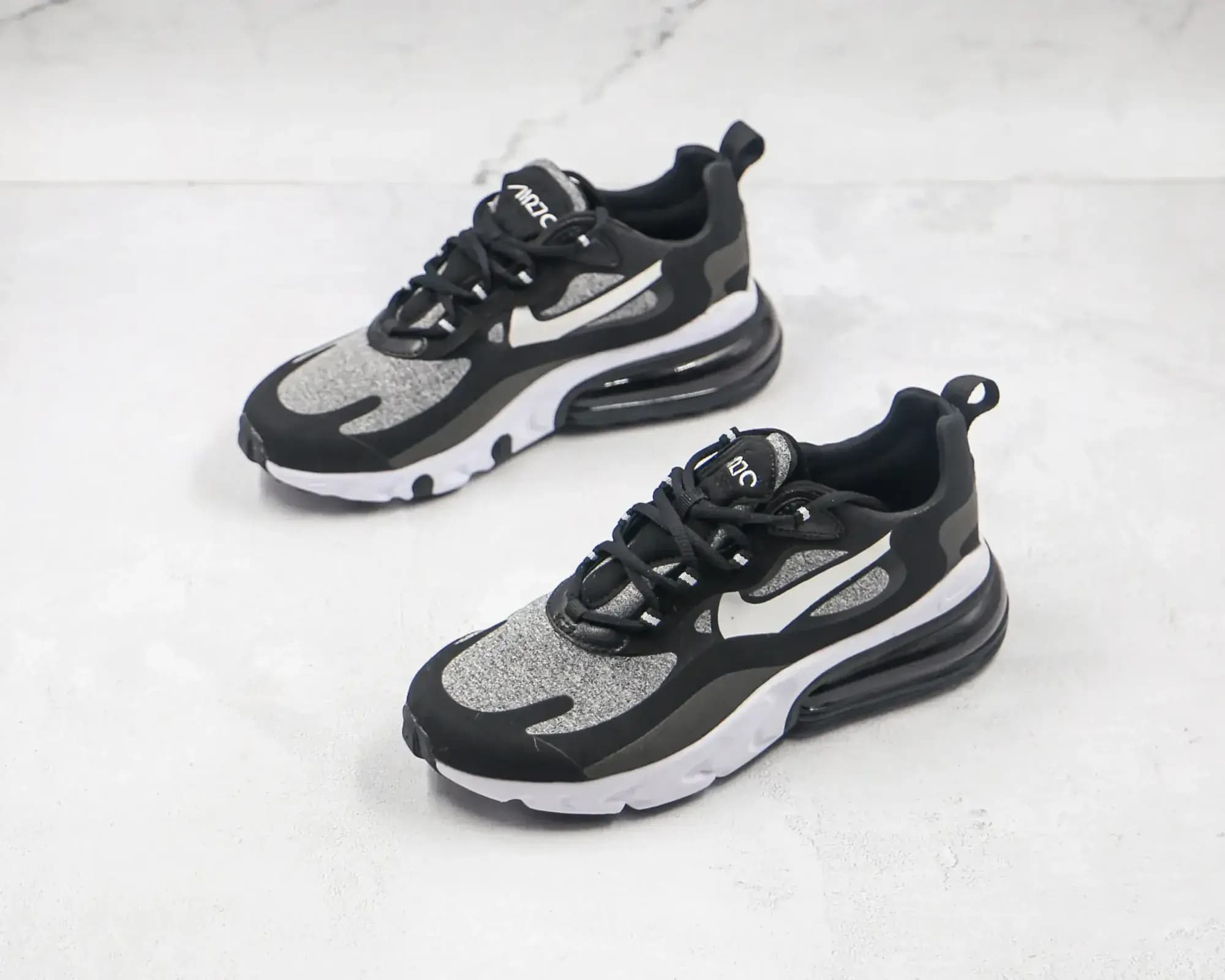 Nike 270 react — grey black and white
