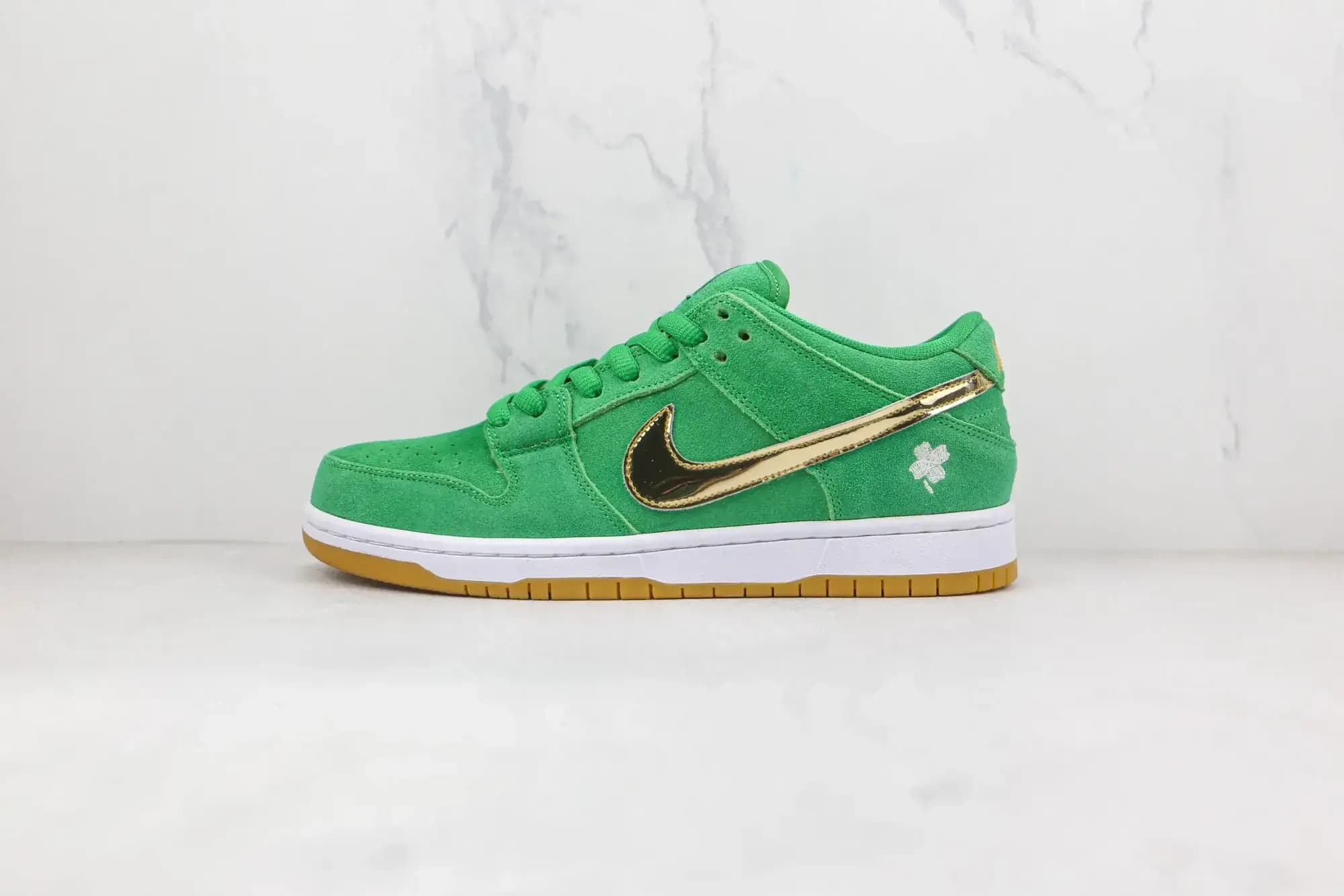Nike SB Dunk Low St. Patrick s Day