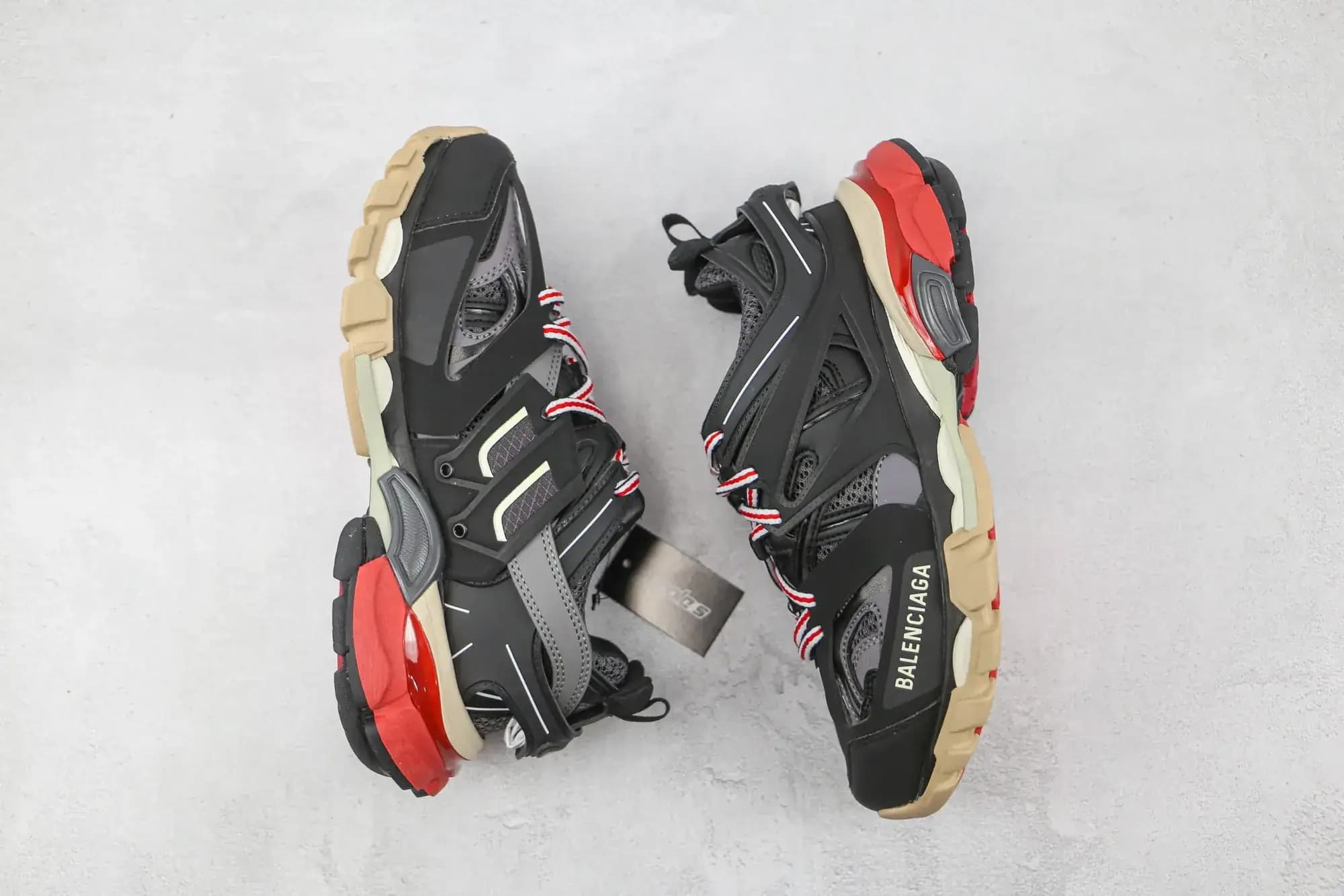 Balenciaga — Produktbild