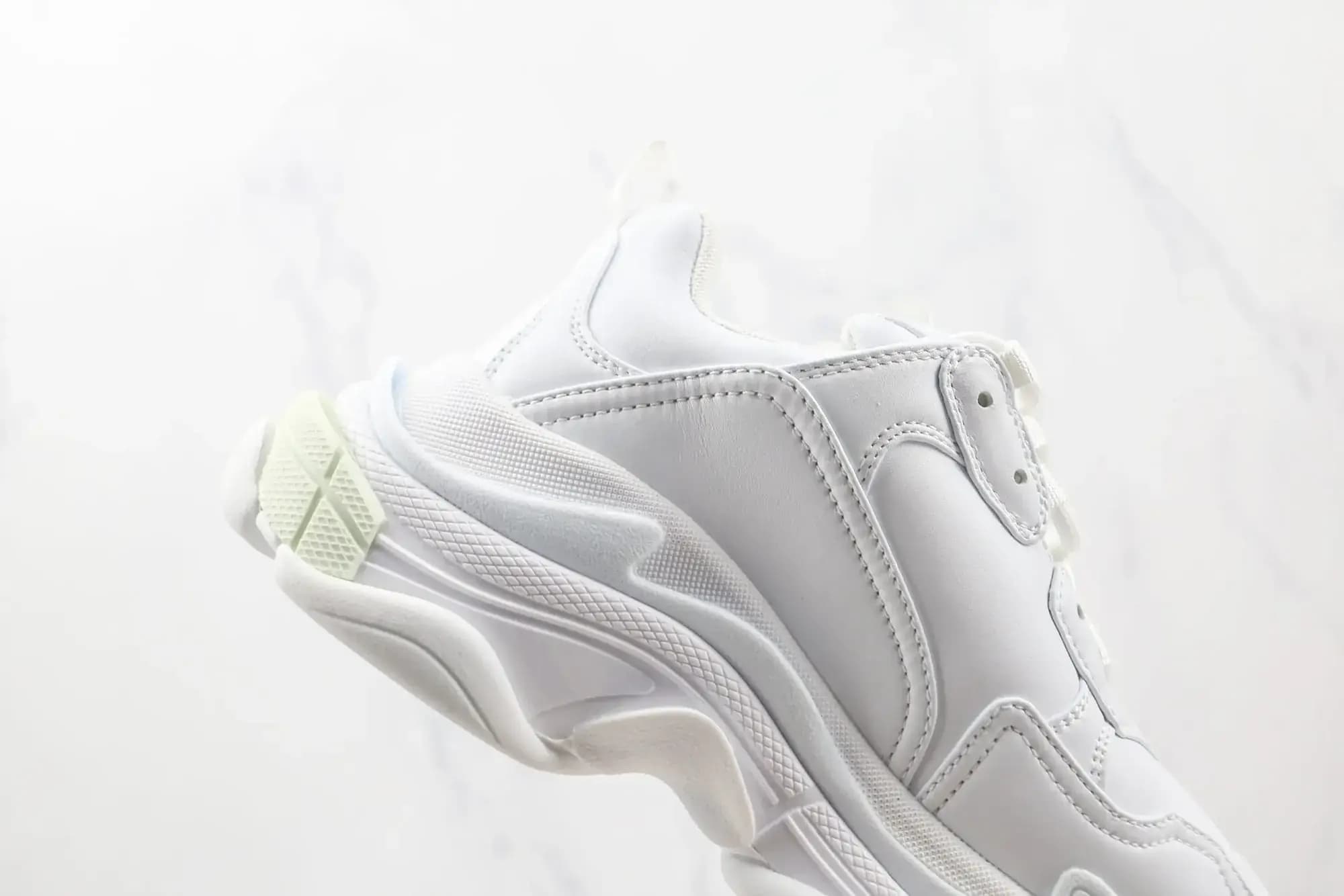 Balenciaga — Produktbild