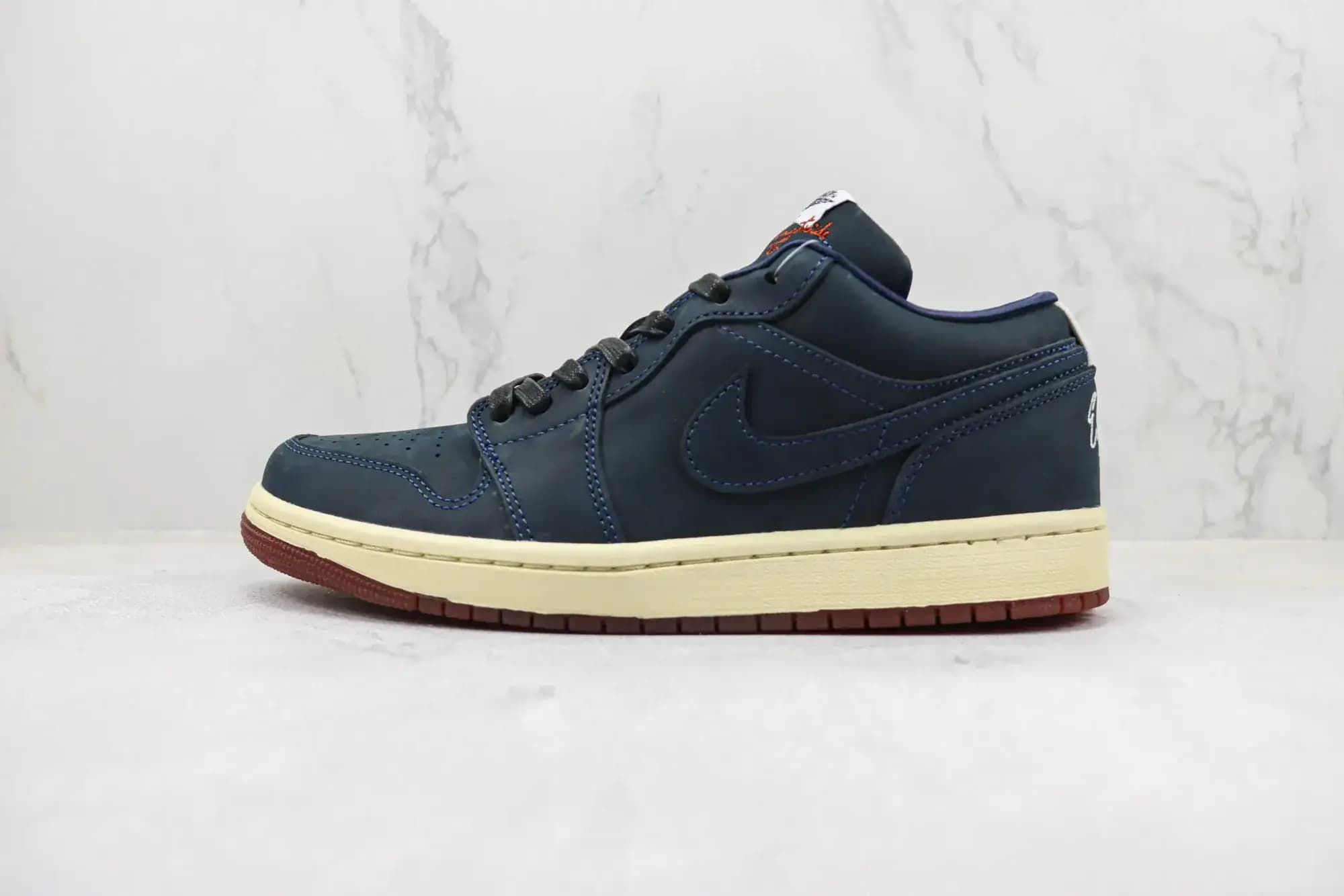 Jordan Nike Air Jordan 1 Low Eastside Golf Out of the Mud