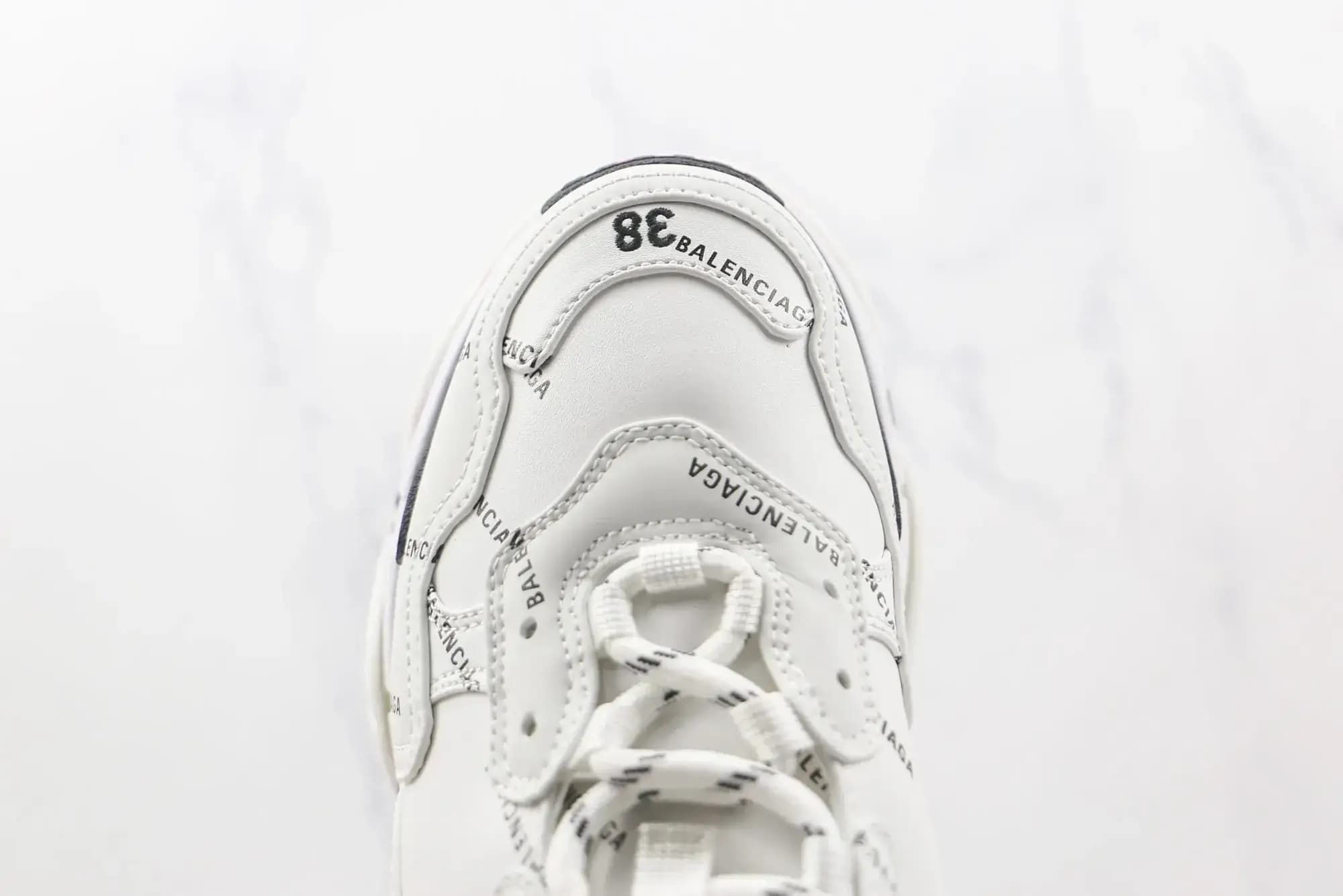 Balenciaga — Produktbild