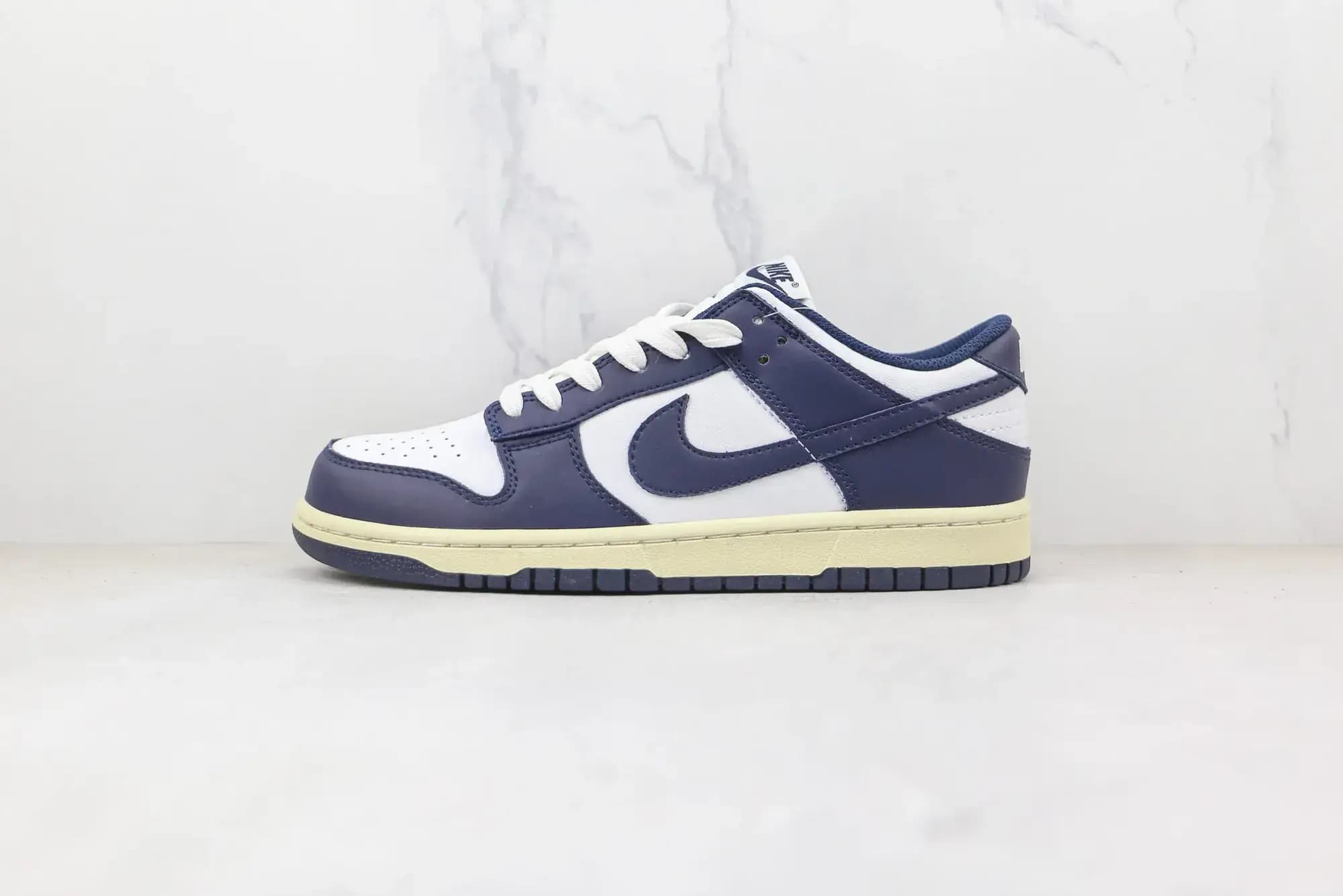 Nike SB Dunk Low Aged — Navy