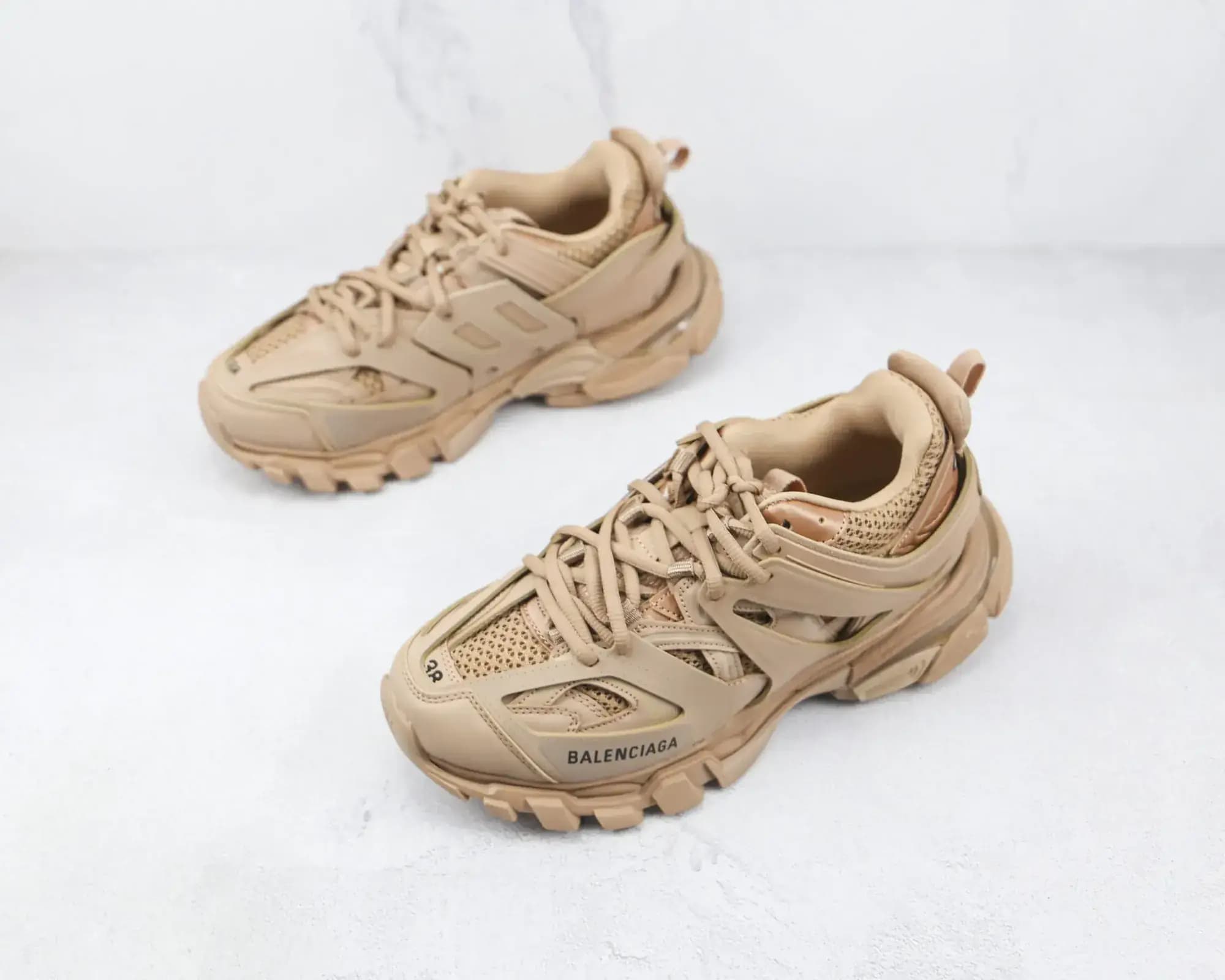 Balenciaga — Produktbild