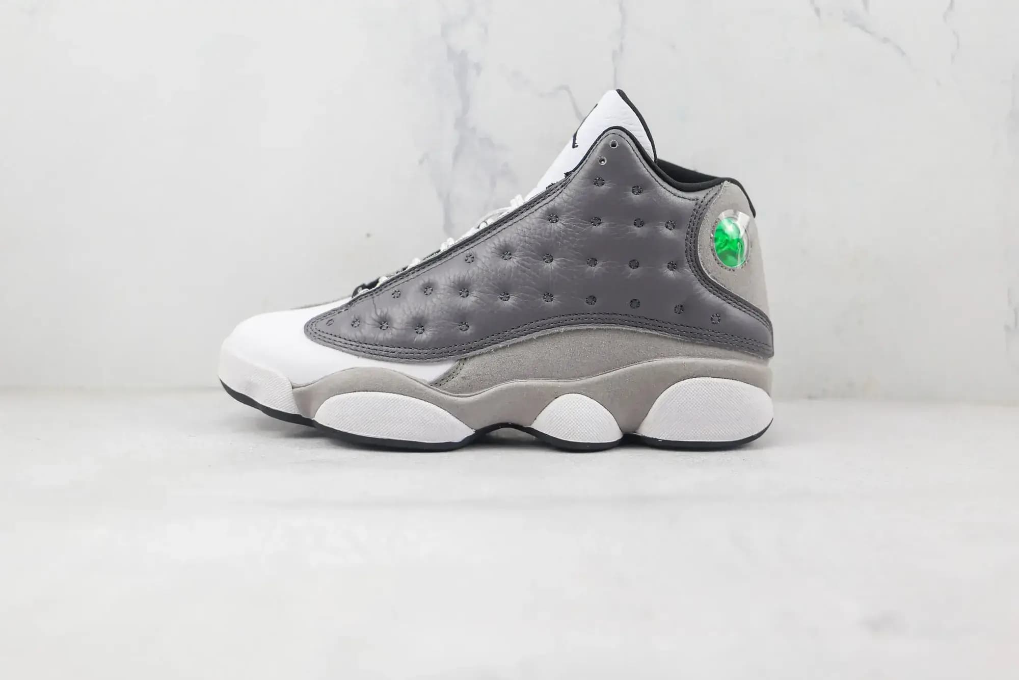 Jordan Nike Air Jordan 13 Retro Atmosphere — Grey